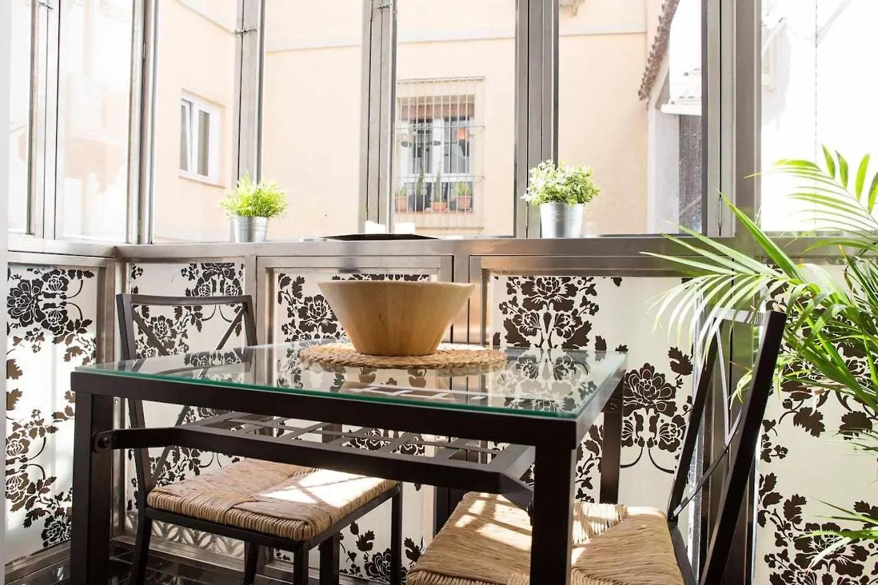 Where You Want To Be Acogedor Piso En El Centro Malaga Apartment