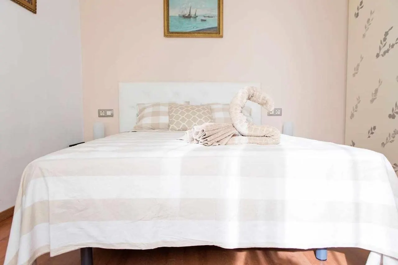 Where You Want To Be Acogedor Piso En El Centro Malaga Spain