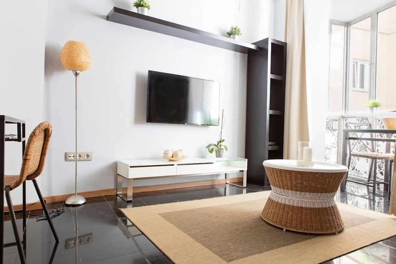 Where You Want To Be Acogedor Piso En El Centro Malaga 0*,